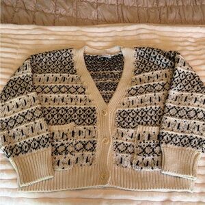 Zara Cream and Black Patterned V-Neck Cardigan